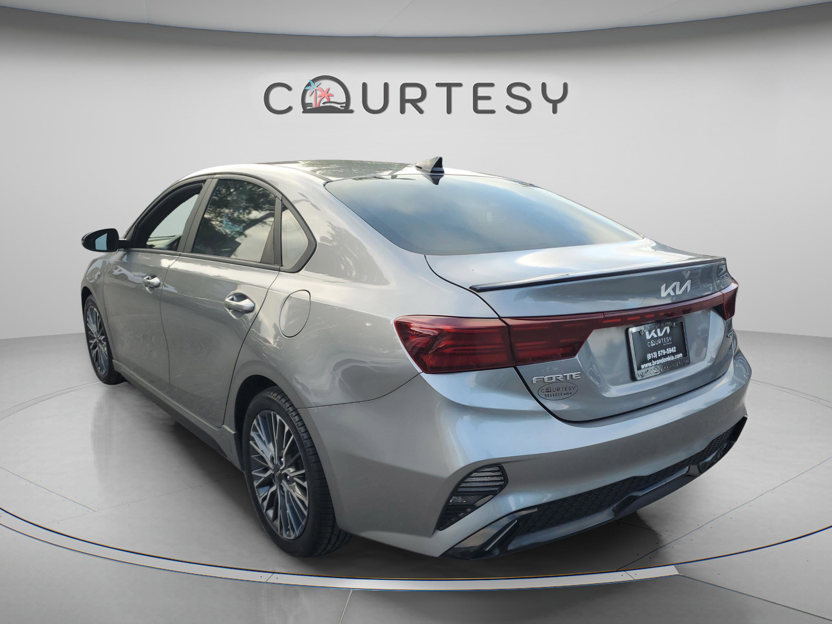 Certified 2022 Kia Forte GT-Line FWD image 2