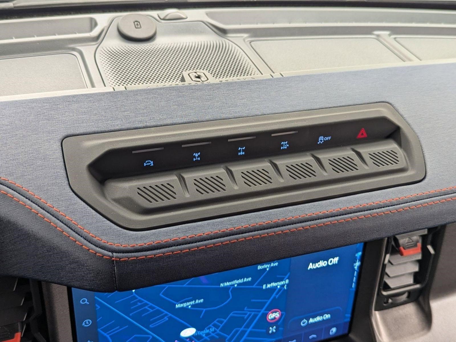 New 2025 Ford Bronco Raptor w/ Interior Carbon Fiber Pack image 25