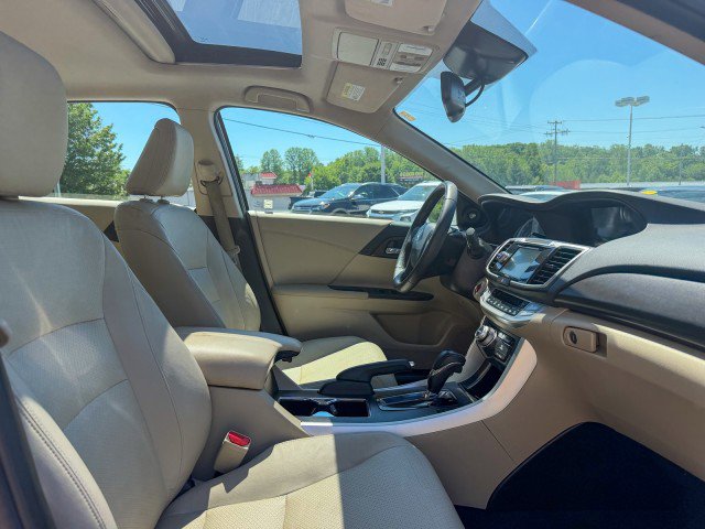Used 2015 Honda Accord EX-L image 17