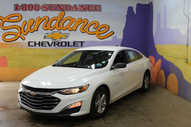 Used 2019 Chevrolet Malibu LS FWD image 2