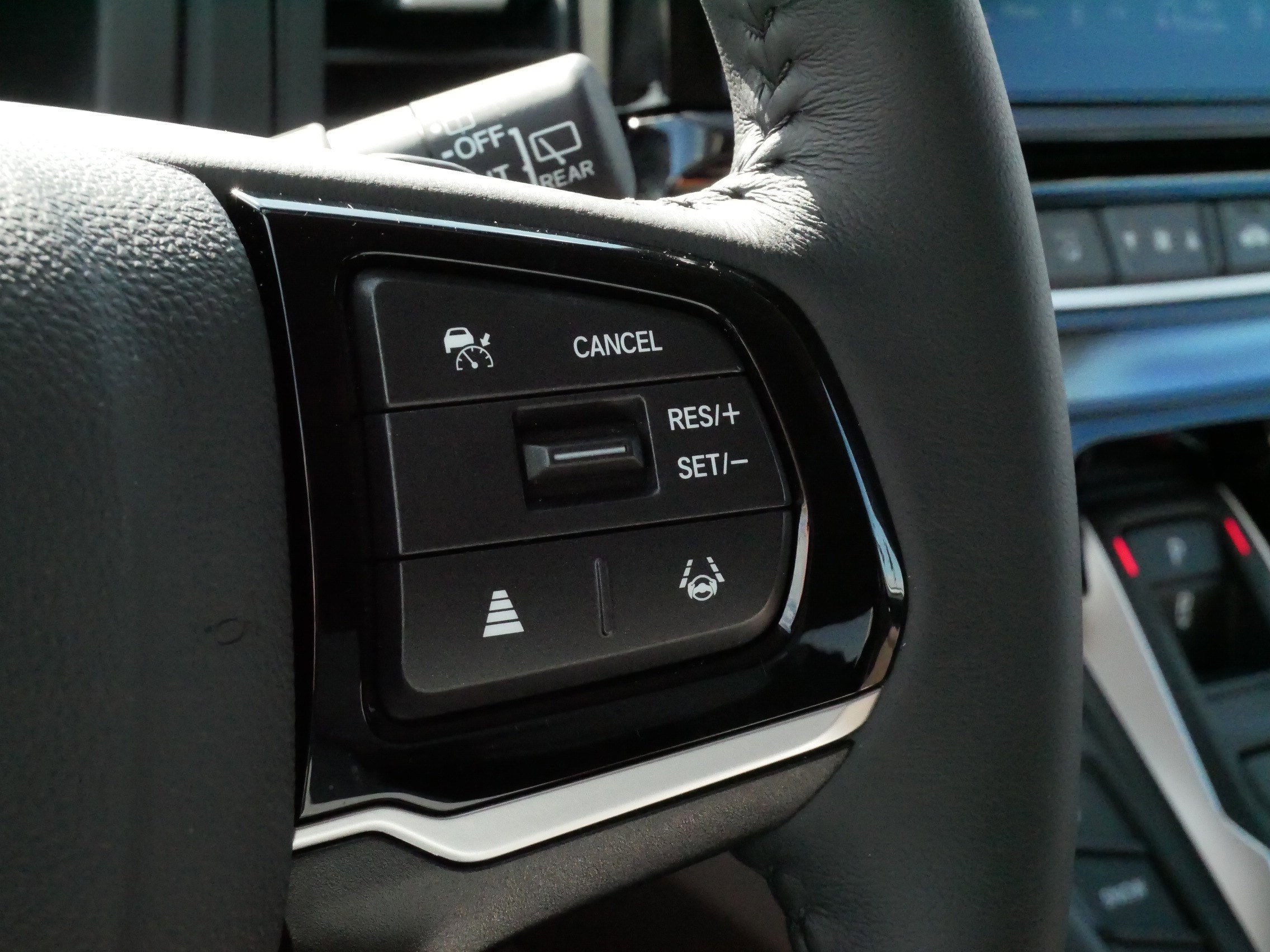 Certified 2026 Honda Odyssey Touring image 25