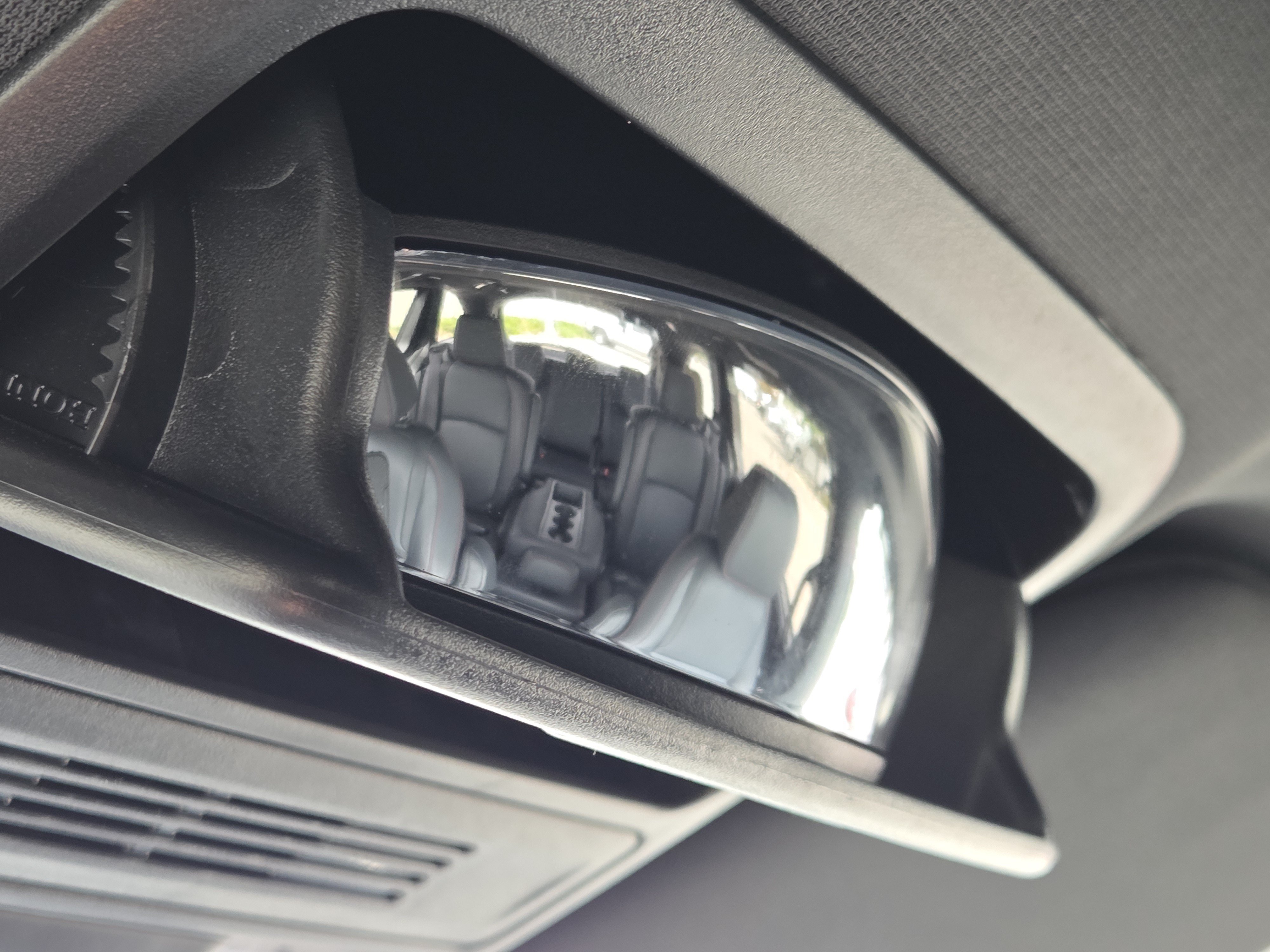 Certified 2025 Honda Odyssey Sport-L image 18