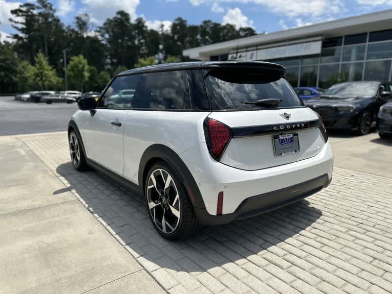 Used 2025 MINI Cooper S FWD image 8