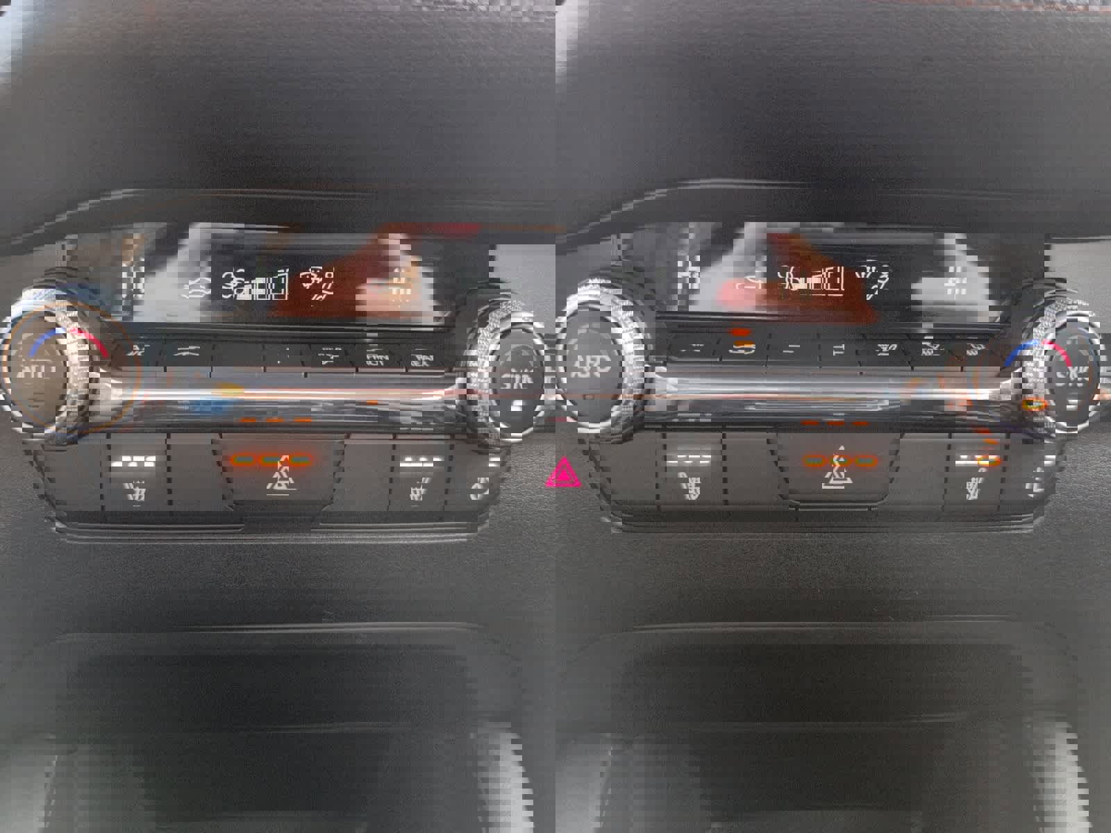 Used 2025 MAZDA MAZDA3 s image 23