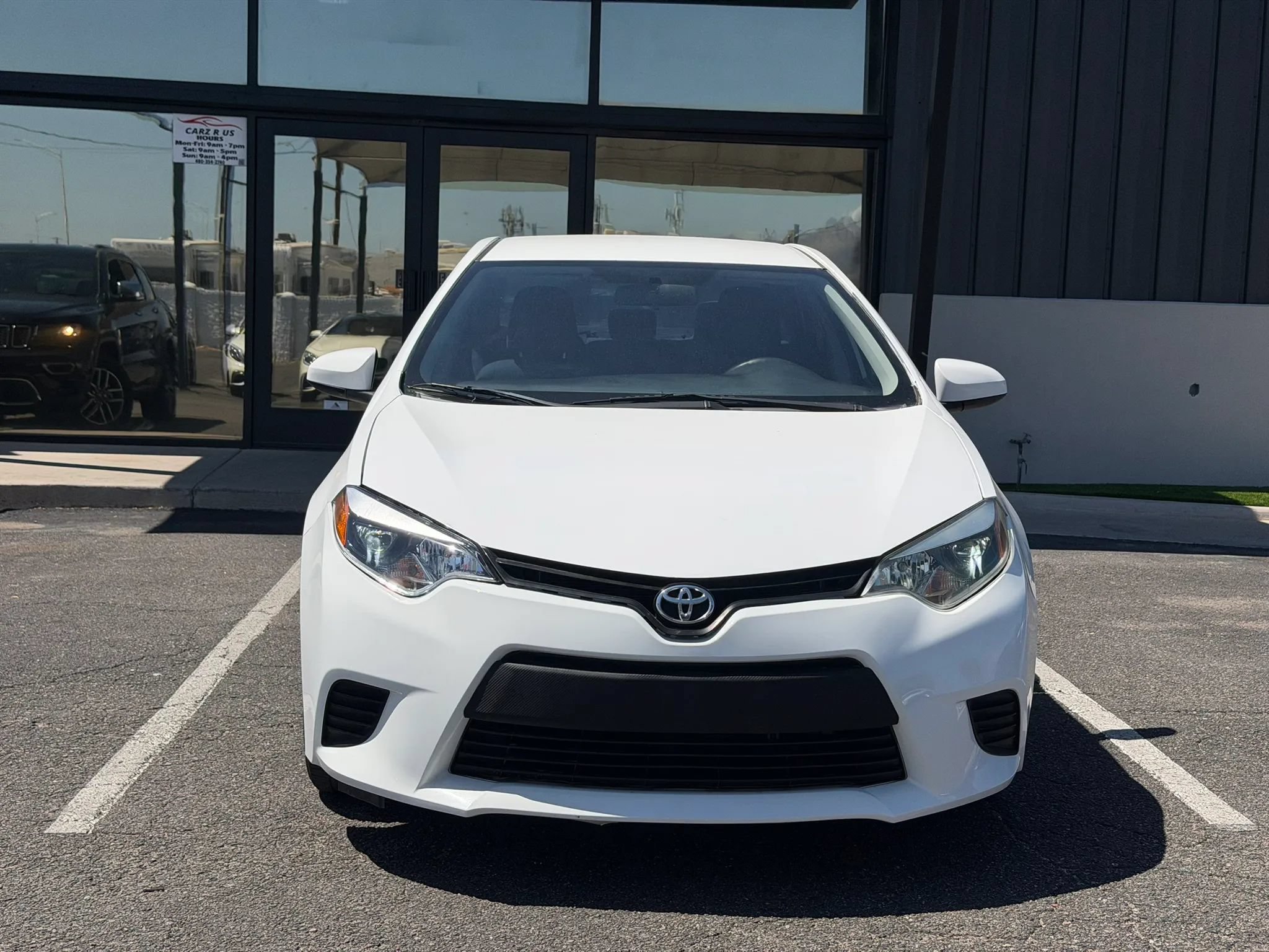 Used 2015 Toyota Corolla L FWD image 9