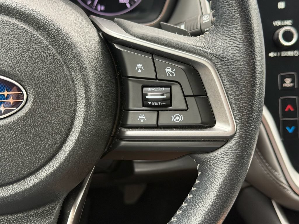 Used 2020 Subaru Outback Onyx Edition XT AWD/4WD image 25