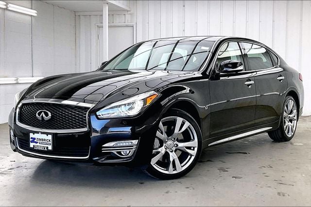 Used 2018 INFINITI Q70 L 3.7 AWD/4WD image 2