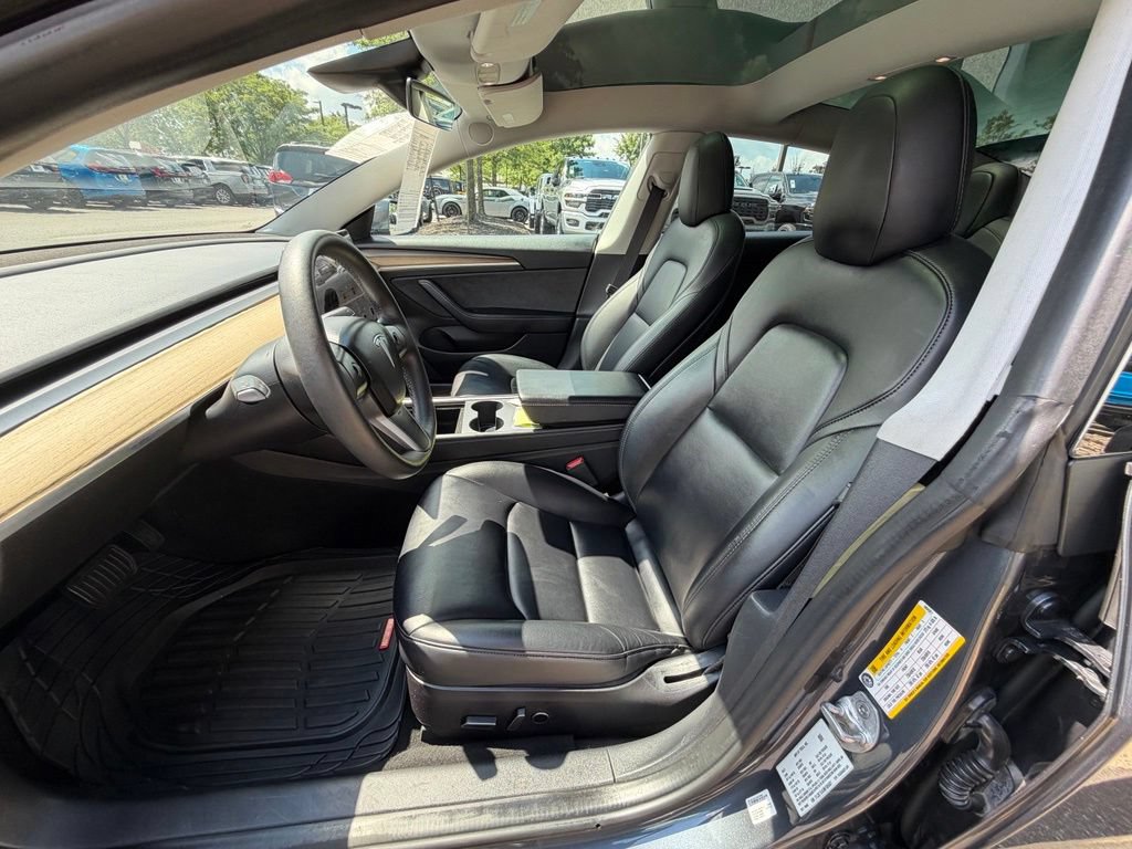 Used 2021 Tesla Model 3 Standard Range Plus RWD image 20