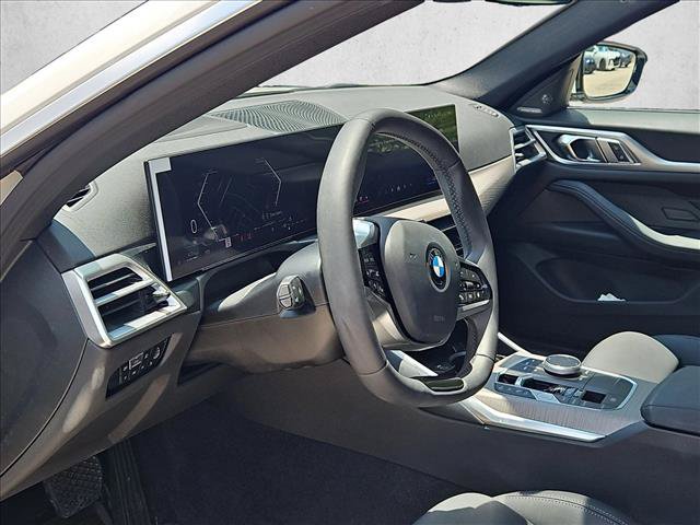 Used 2025 BMW 430i w/ Premium Package RWD image 10