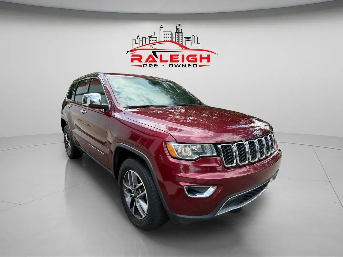 Used 2019 Jeep Grand Cherokee Limited image 6