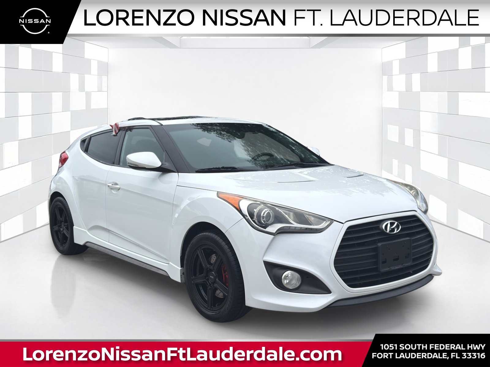 Used 2015 Hyundai Veloster Turbo w/ Option Group 04 FWD image 1