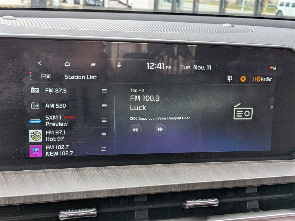 Used 2023 Kia Telluride EX image 18