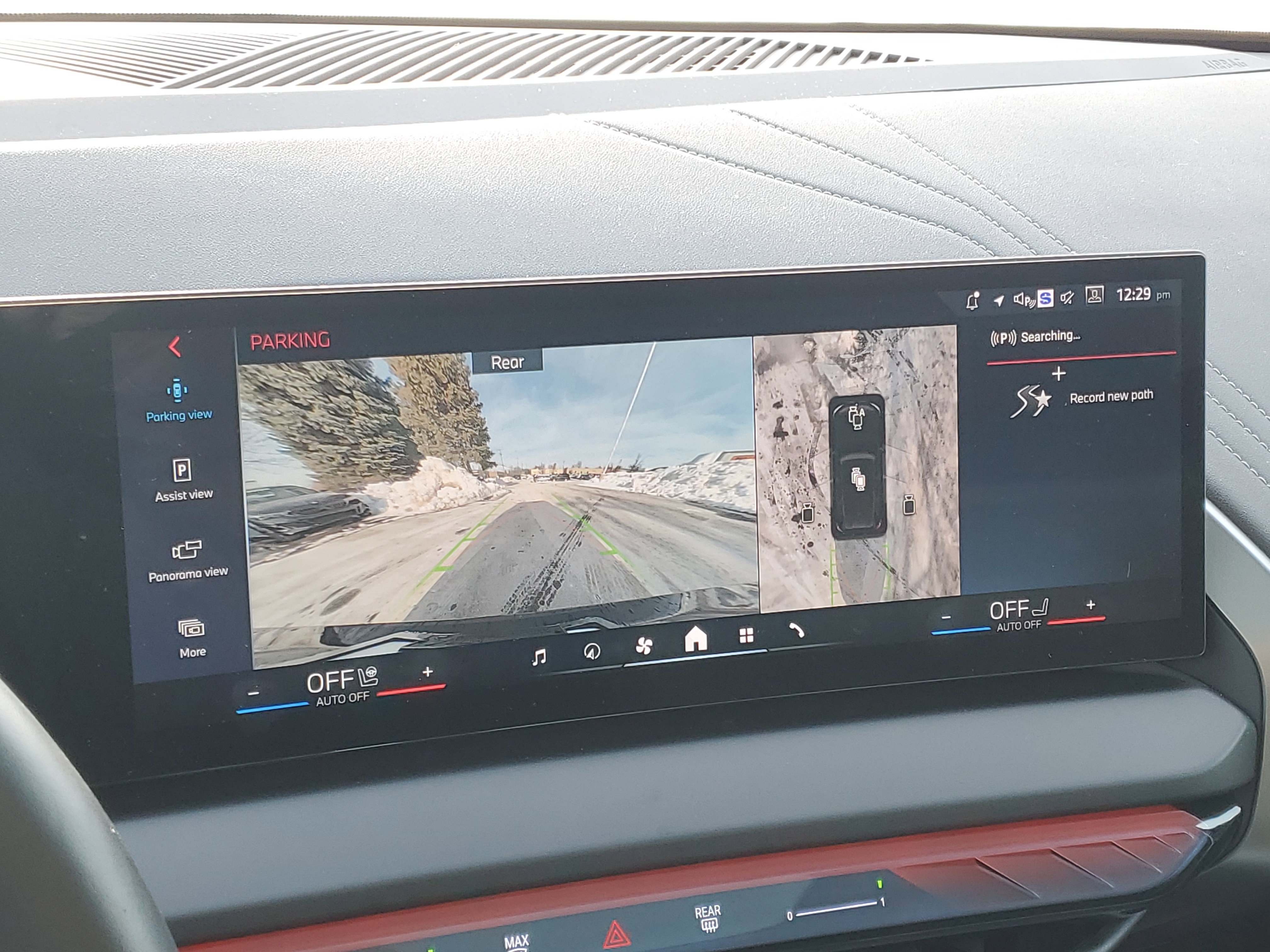 Used 2025 BMW X3 M50 w/ Premium Package image 17