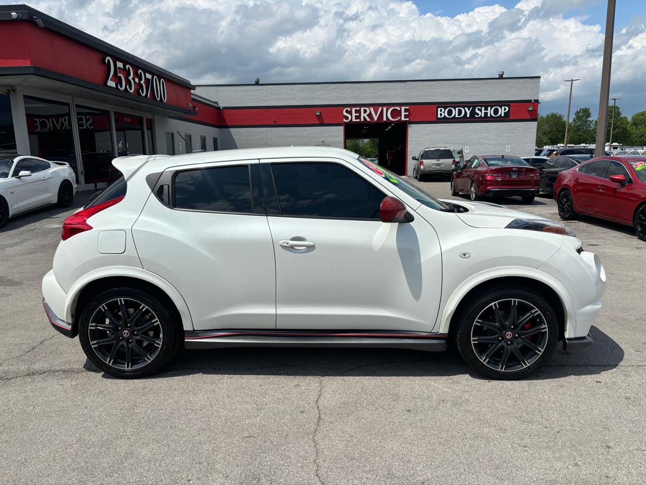 Used 2014 Nissan Juke NISMO FWD image 2