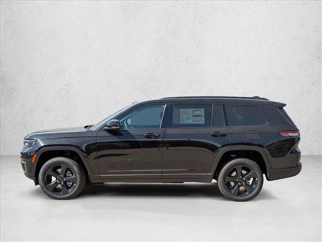 New 2025 Jeep Grand Cherokee L Limited w/ Black Appearance Package AWD/4WD image 5