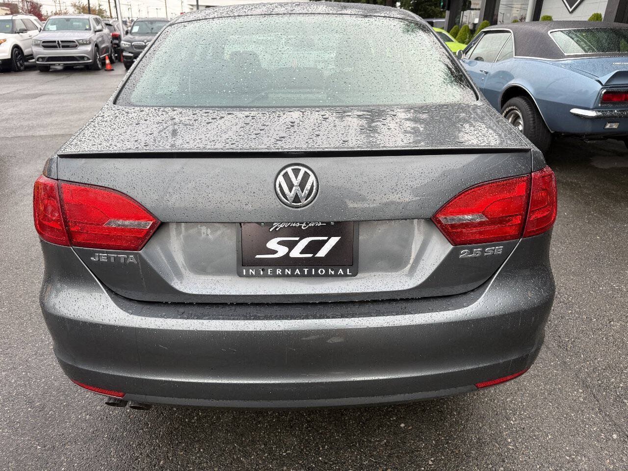 Used 2013 Volkswagen Jetta SE FWD image 5