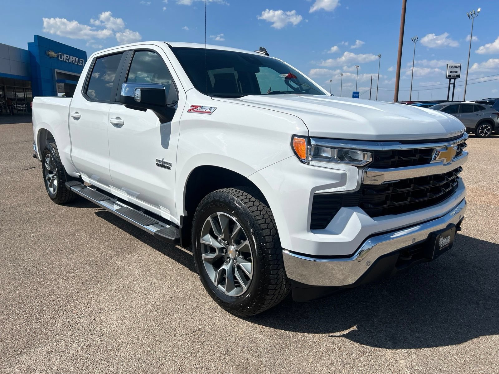 New 2026 Chevrolet Silverado 1500 LT w/ Texas Edition Plus AWD/4WD image 8