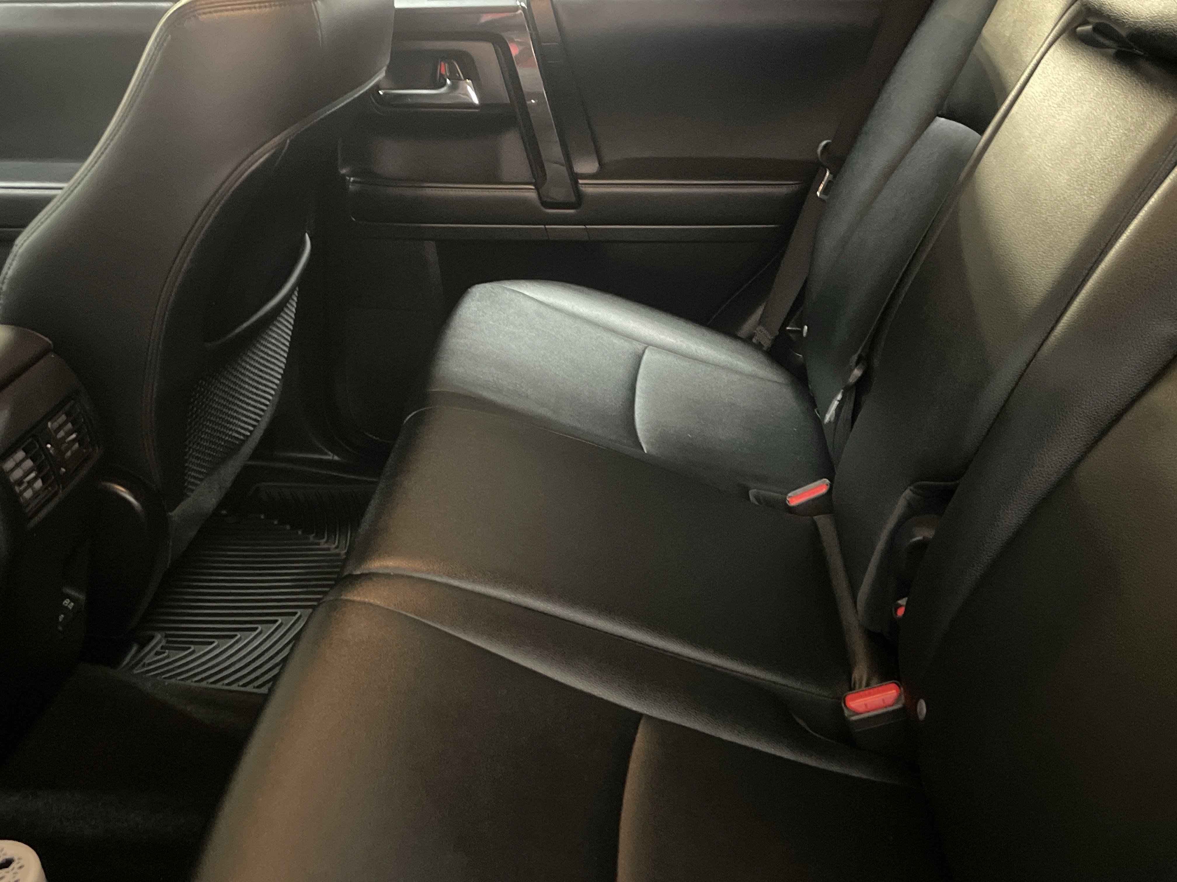 Used 2021 Toyota 4Runner TRD Off-Road Premium w/ Moonroof Package AWD/4WD image 7