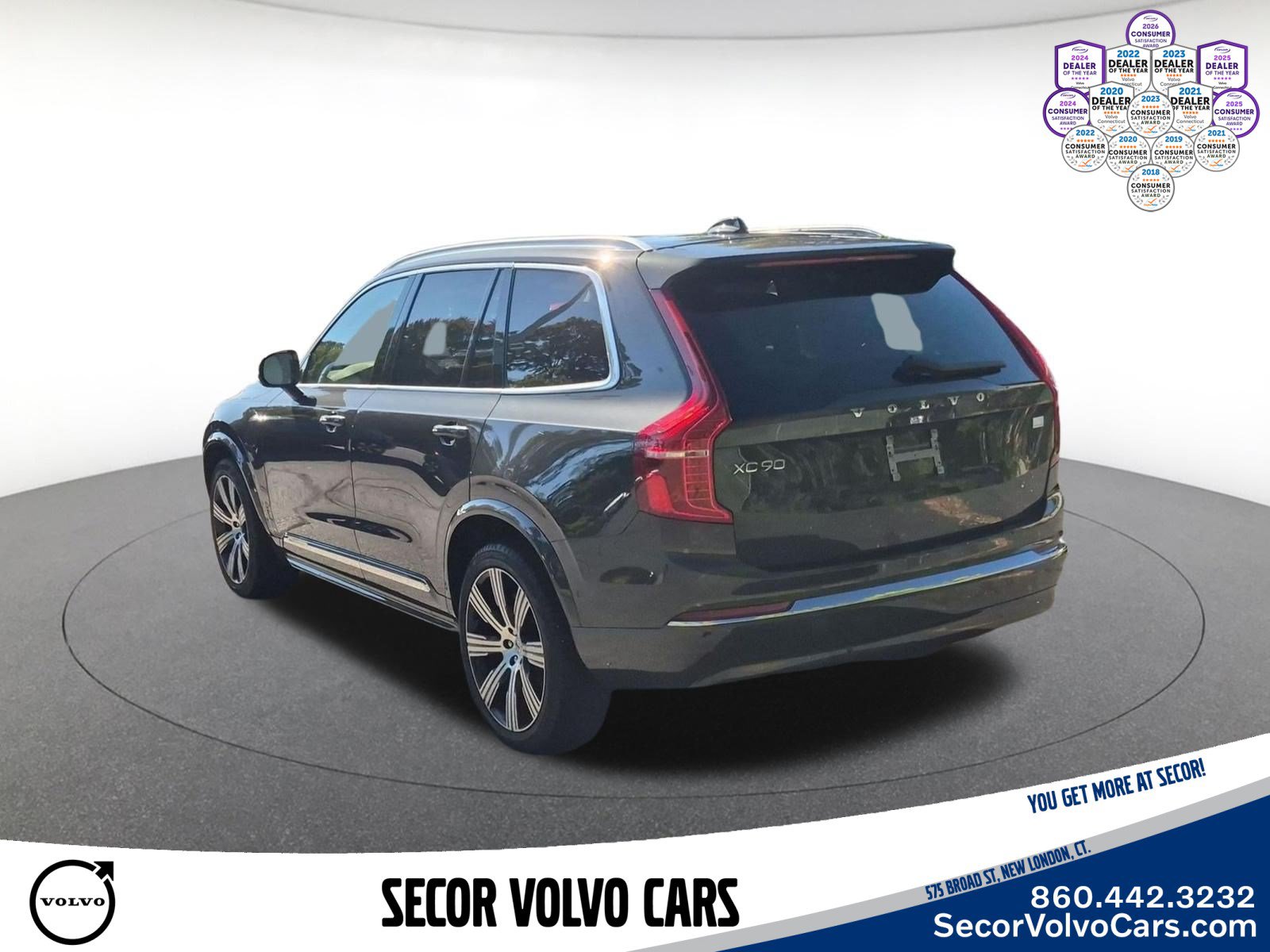 Certified 2024 Volvo XC90 T8 Plus w/ Protection Package AWD/4WD image 8