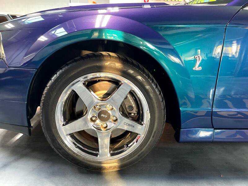 Used 2004 Ford Mustang Cobra image 17