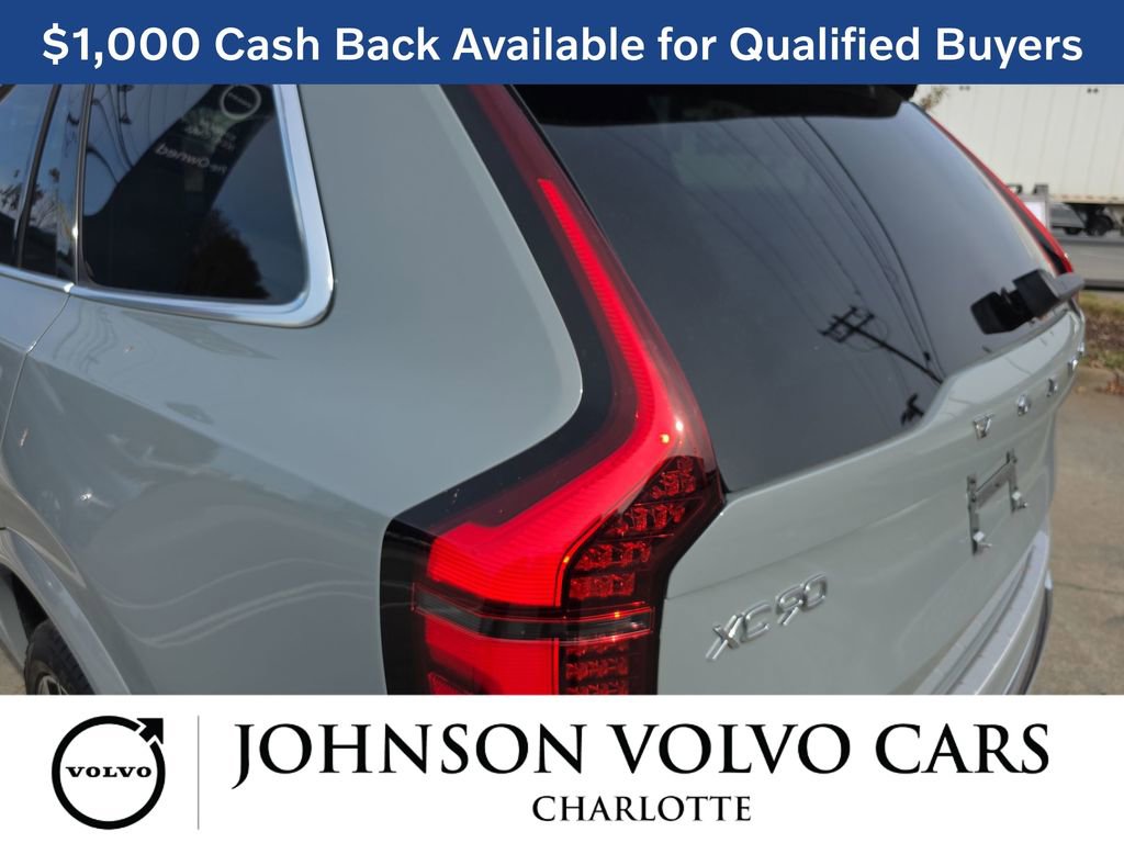 New 2026 Volvo XC90 T8 Plus w/ Protection Package Premier image 39