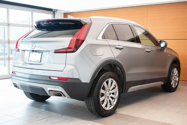 Used 2023 Cadillac XT4 Premium Luxury w/ Enhanced Visibility Package AWD/4WD image 6