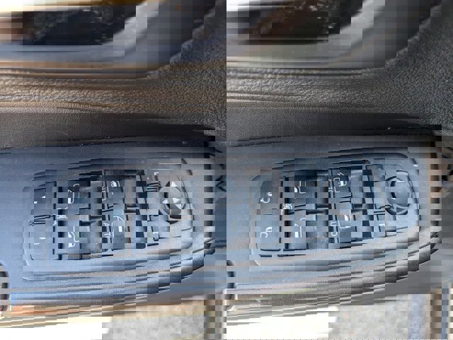 Used 2021 Jeep Cherokee Trailhawk w/ Sun, Sound & Nav Group image 19