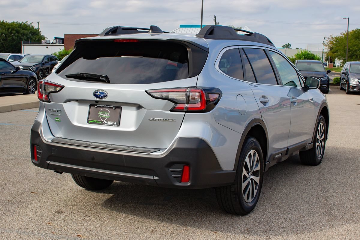Used 2022 Subaru Outback Premium AWD/4WD image 9