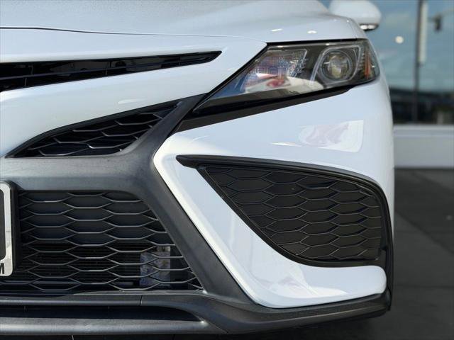 Certified 2023 Toyota Camry SE FWD image 6