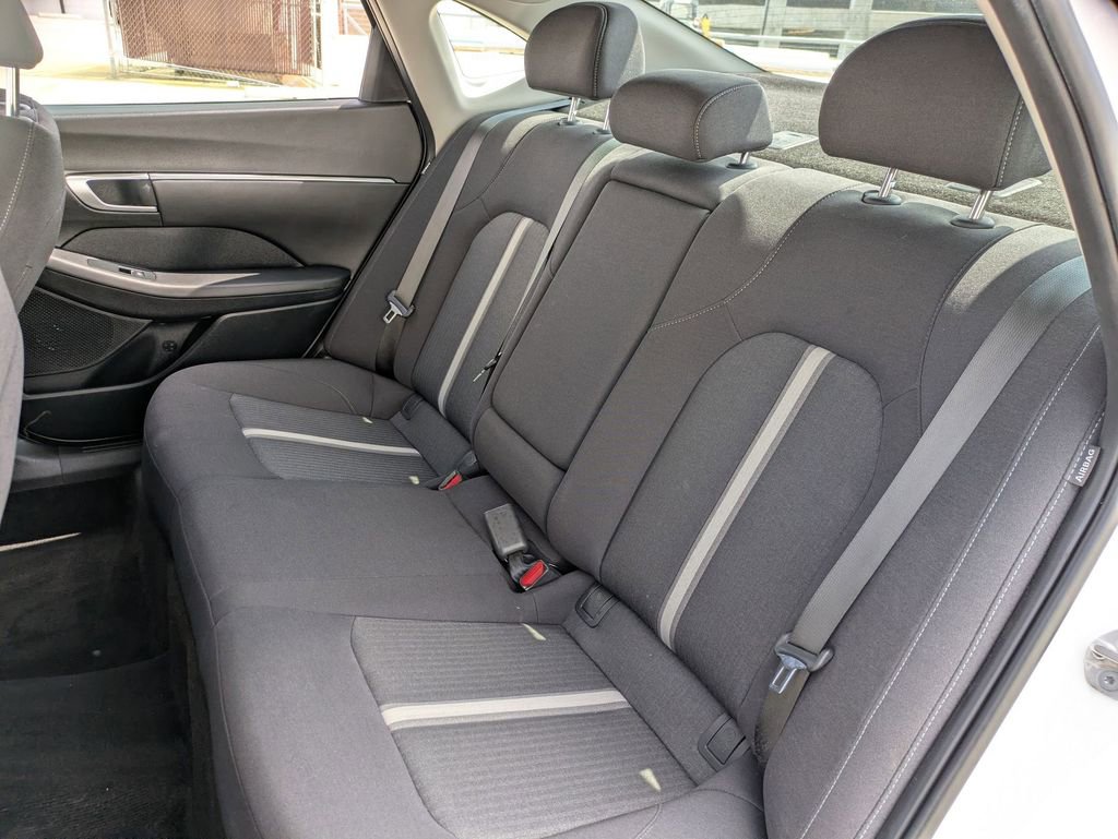 Used 2025 Hyundai Sonata SEL FWD image 24