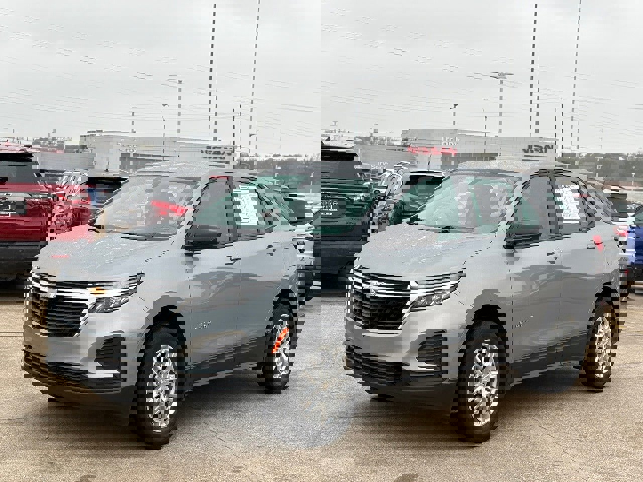 Used 2024 Chevrolet Equinox LS image 3
