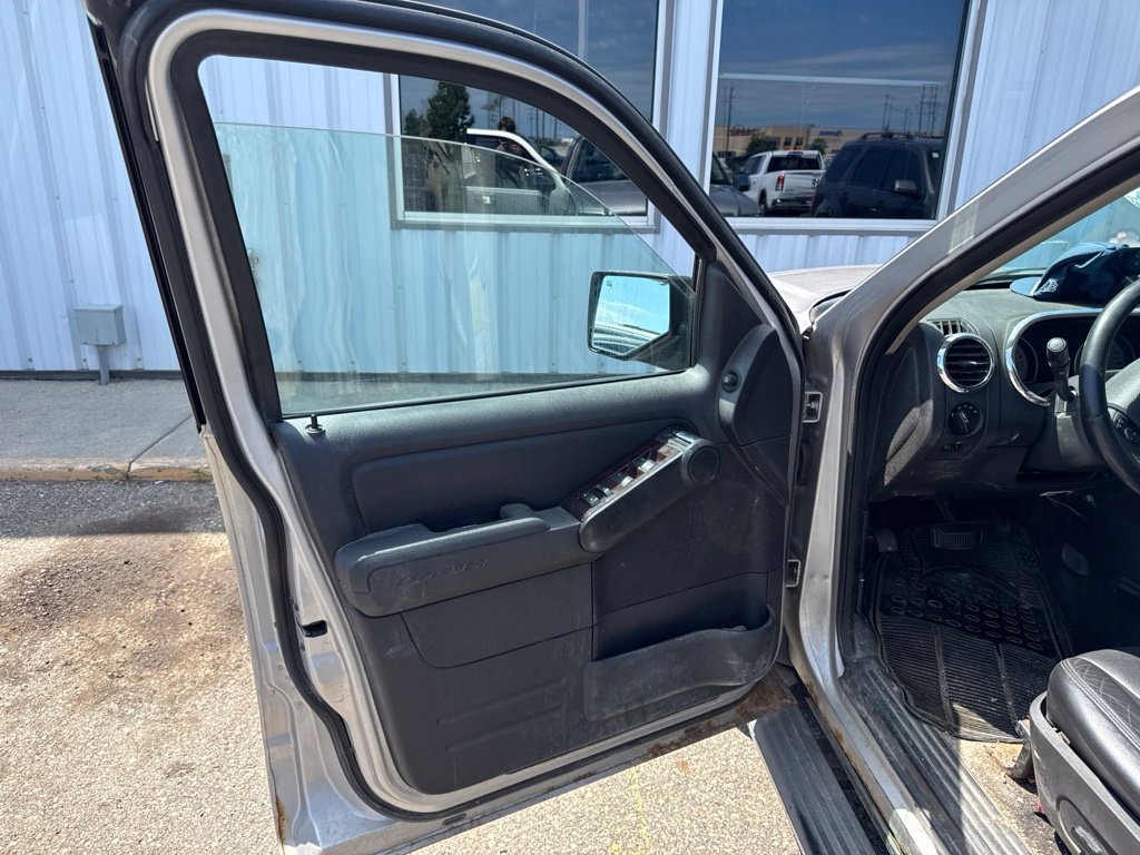 Used 2008 Ford Explorer Limited AWD/4WD image 13
