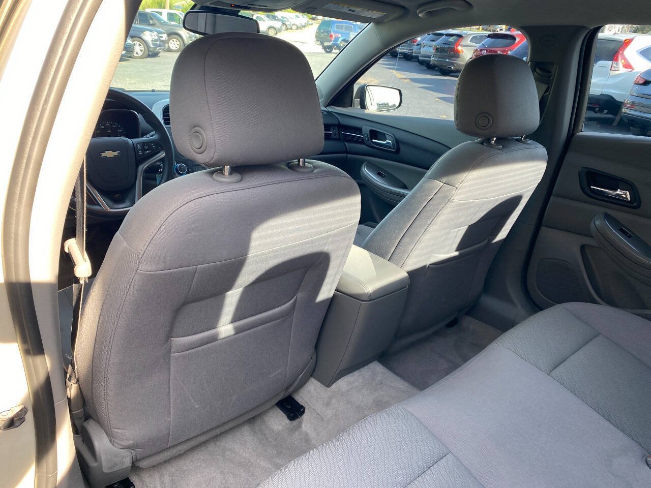 Used 2015 Chevrolet Malibu LS FWD image 19