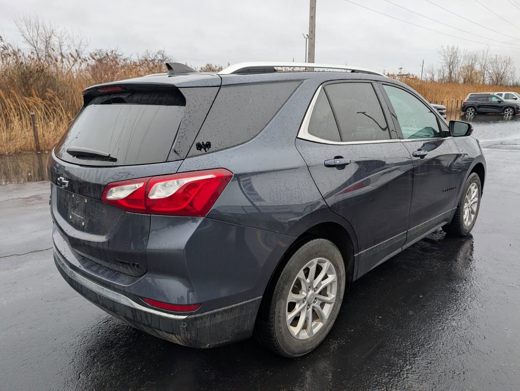 Used 2018 Chevrolet Equinox LT w/ Sun & Infotainment Package image 8