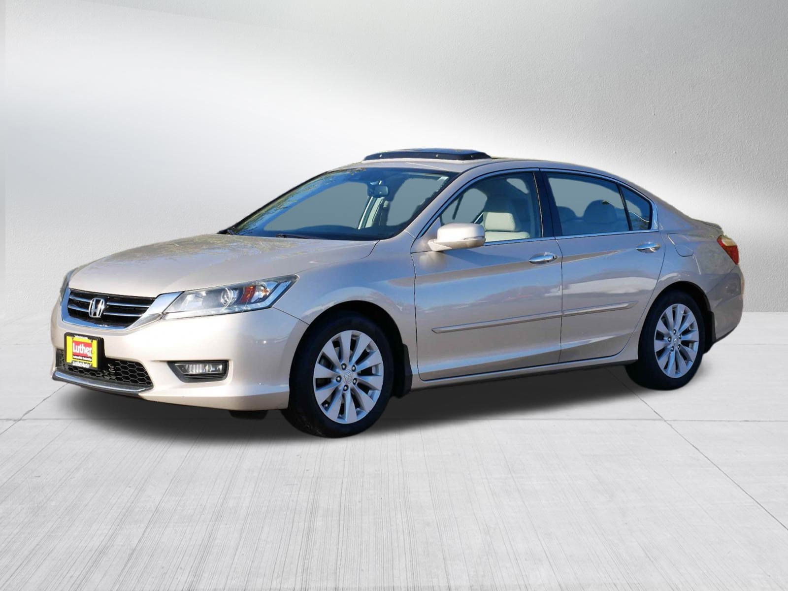 Used 2015 Honda Accord EX-L image 3
