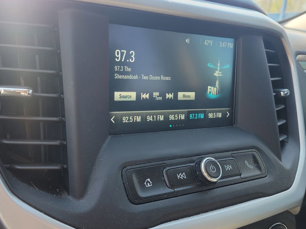 Used 2019 GMC Acadia SLE FWD image 25