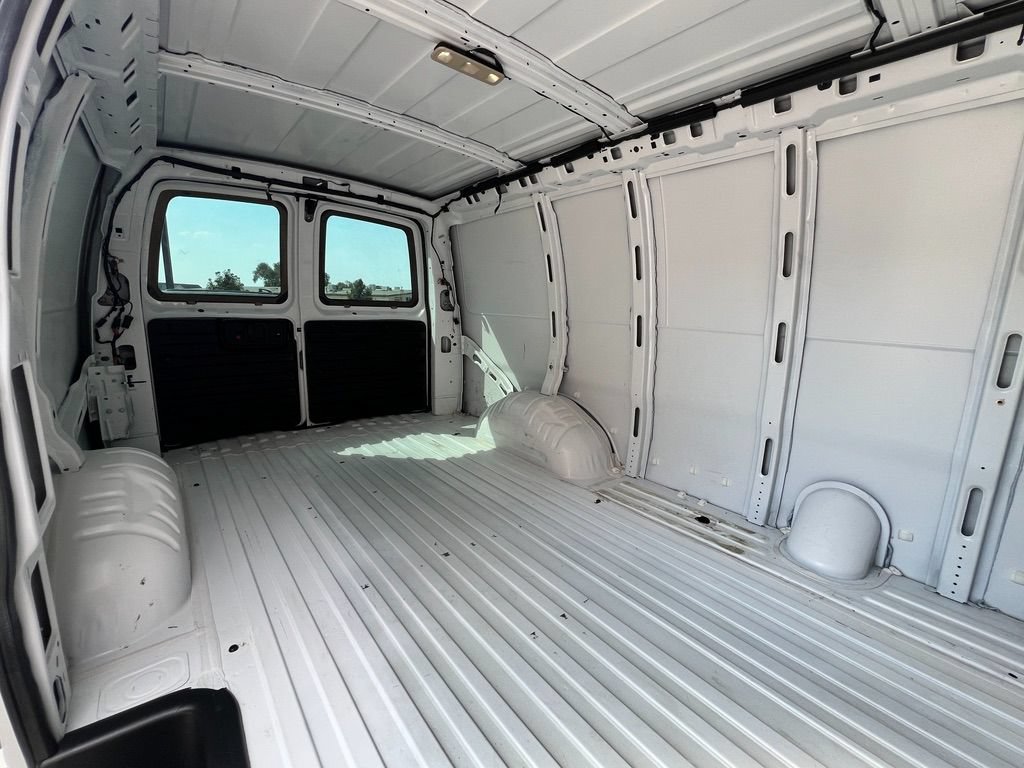Used 2023 Chevrolet Express 2500 w/ Driver Convenience Package RWD image 23