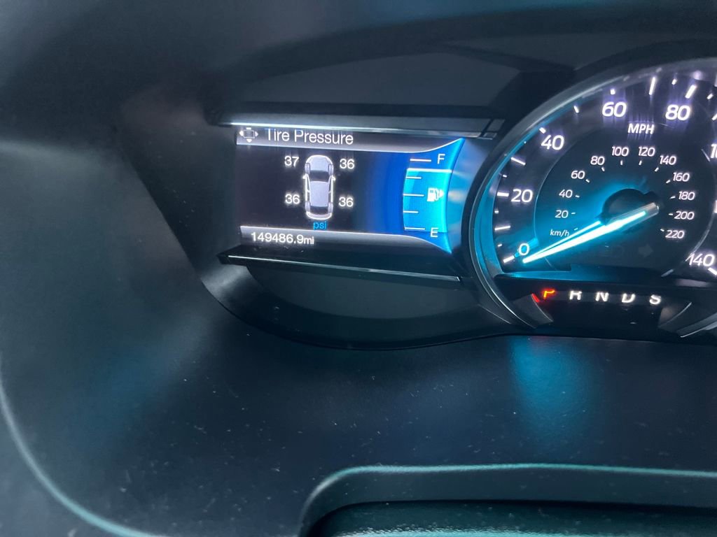 Used 2017 Ford Explorer XLT w/ Equipment Group 202A image 15