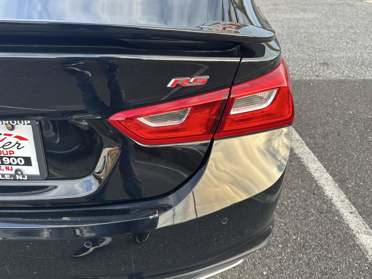 Used 2021 Chevrolet Malibu RS FWD image 22