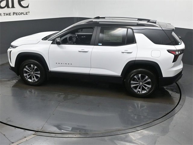 New 2026 Chevrolet Equinox LT w/ LPO, Floor Liner Package image 21