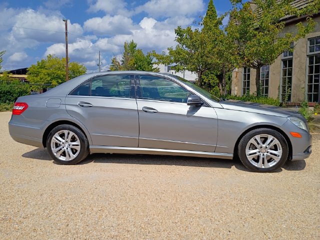 Used 2010 Mercedes-Benz E 350 Sedan image 15