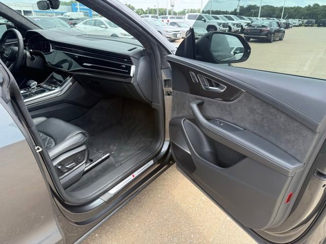 Used 2022 Audi SQ8 Prestige w/ Prestige Package AWD/4WD image 22