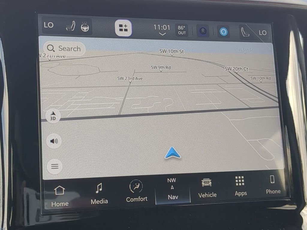 Used 2024 RAM 2500 Laramie w/ Safety Group image 21