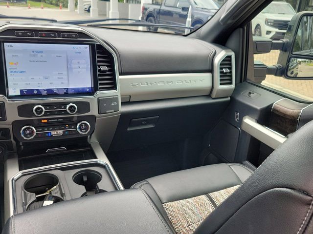 Certified 2022 Ford F350 Lariat w/ Lariat Ultimate Package AWD/4WD image 19