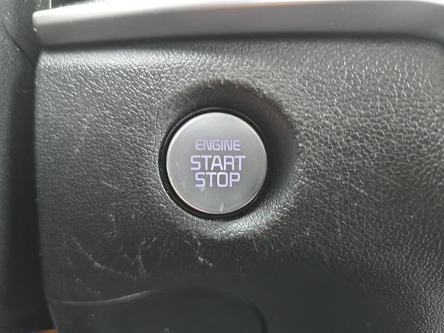 Used 2024 Kia Sorento S FWD image 29