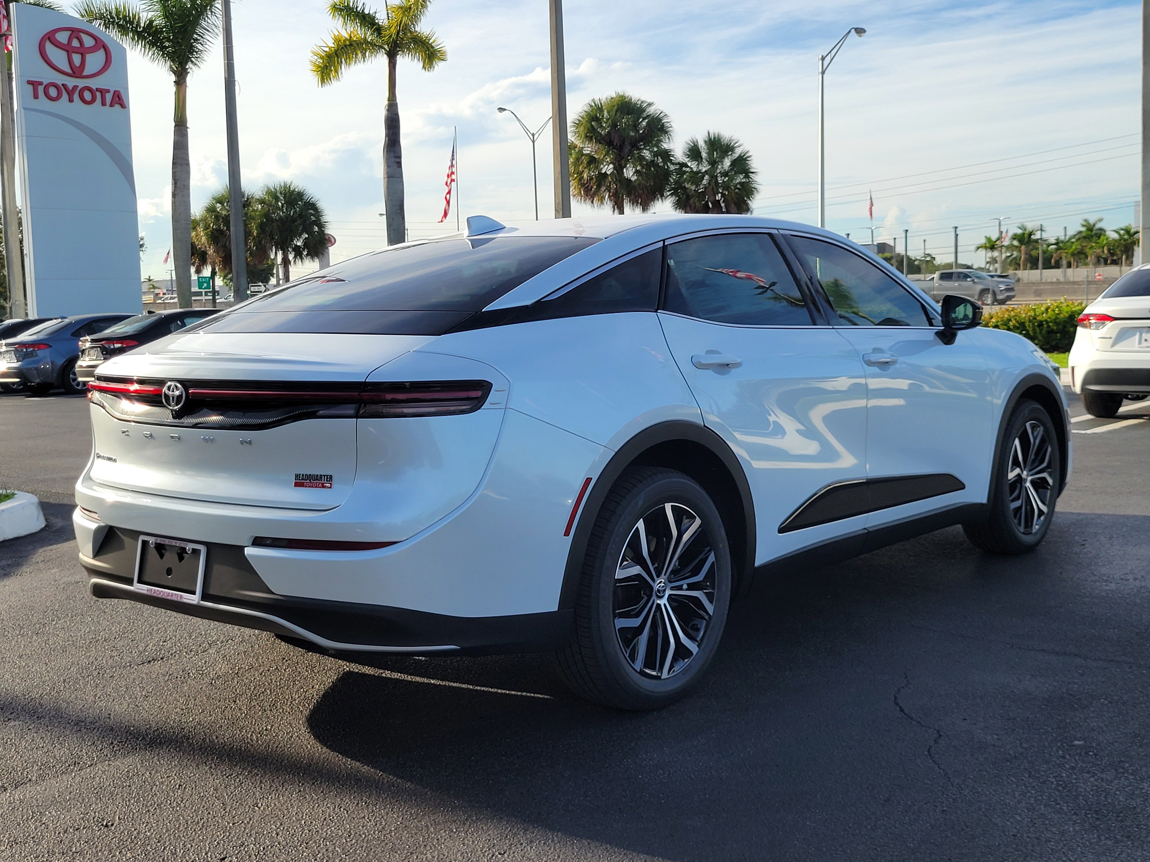 New 2026 Toyota Crown XLE image 12