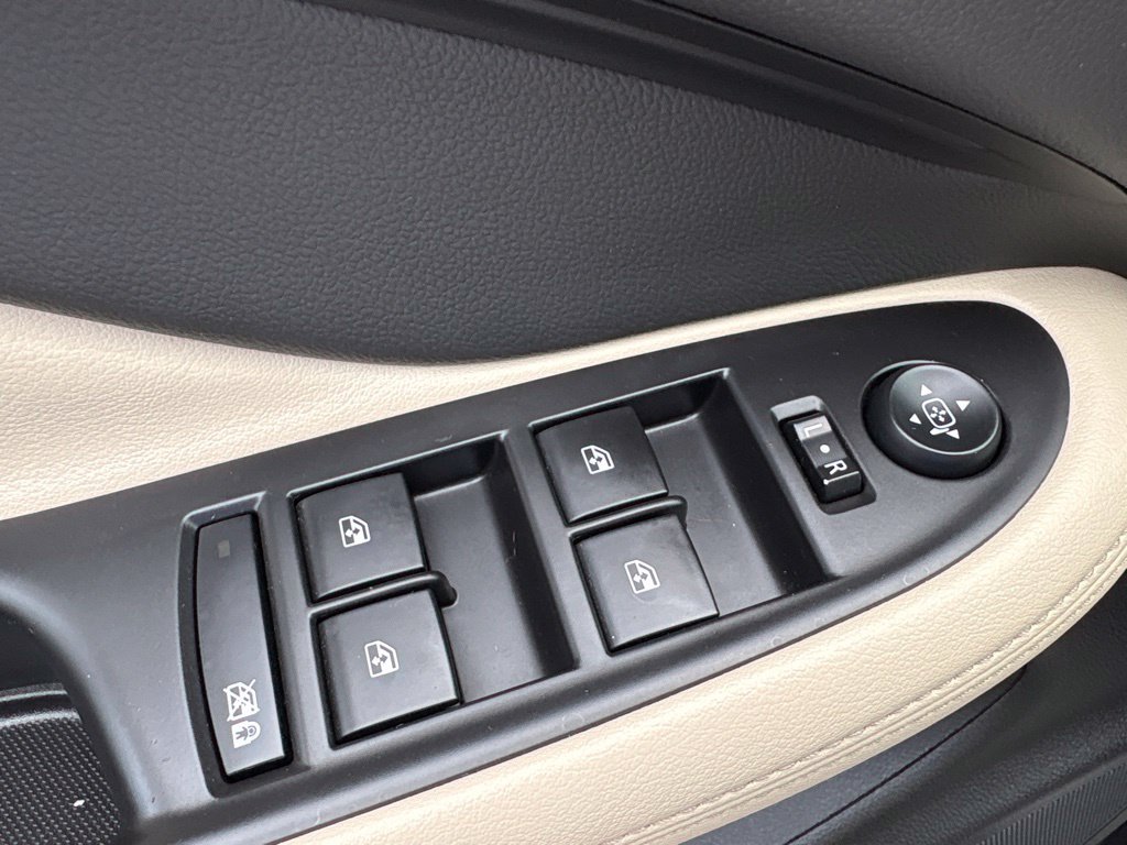 Used 2018 Buick Envision Preferred FWD image 12