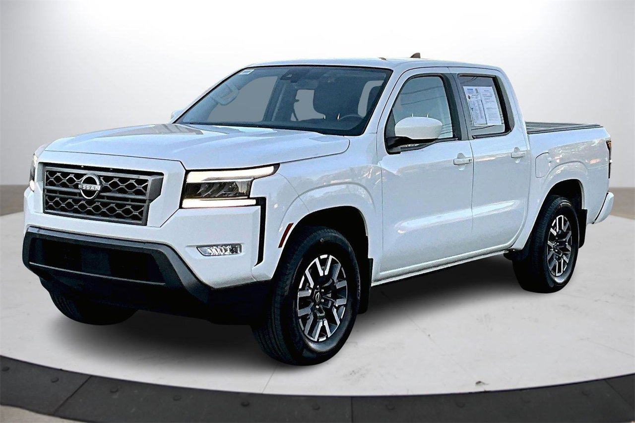Used 2024 Nissan Frontier SL w/ Technology Package image 4