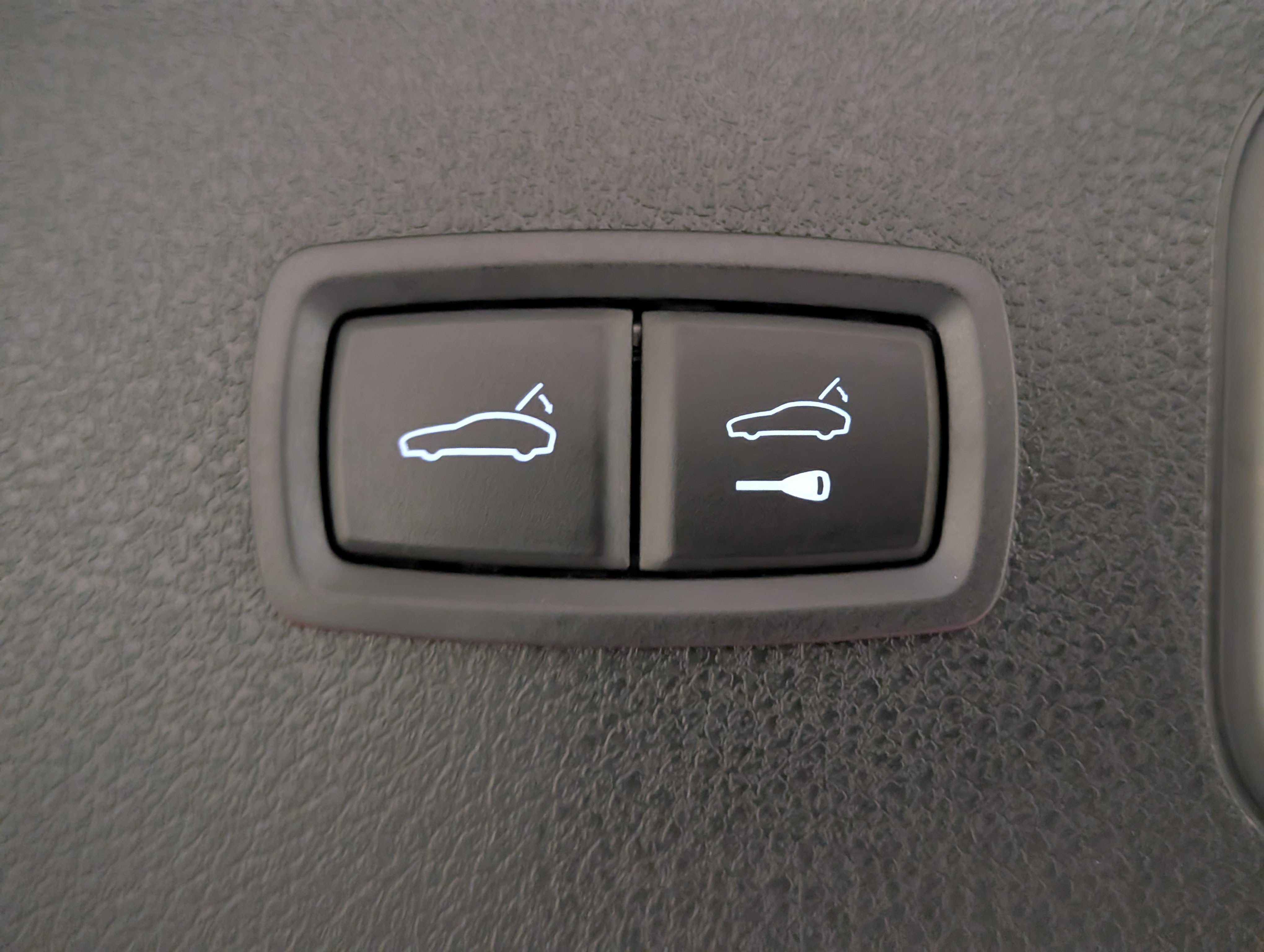 Certified 2026 Porsche Macan S AWD/4WD image 26