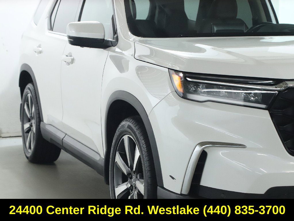 Used 2024 Honda Pilot Elite image 9